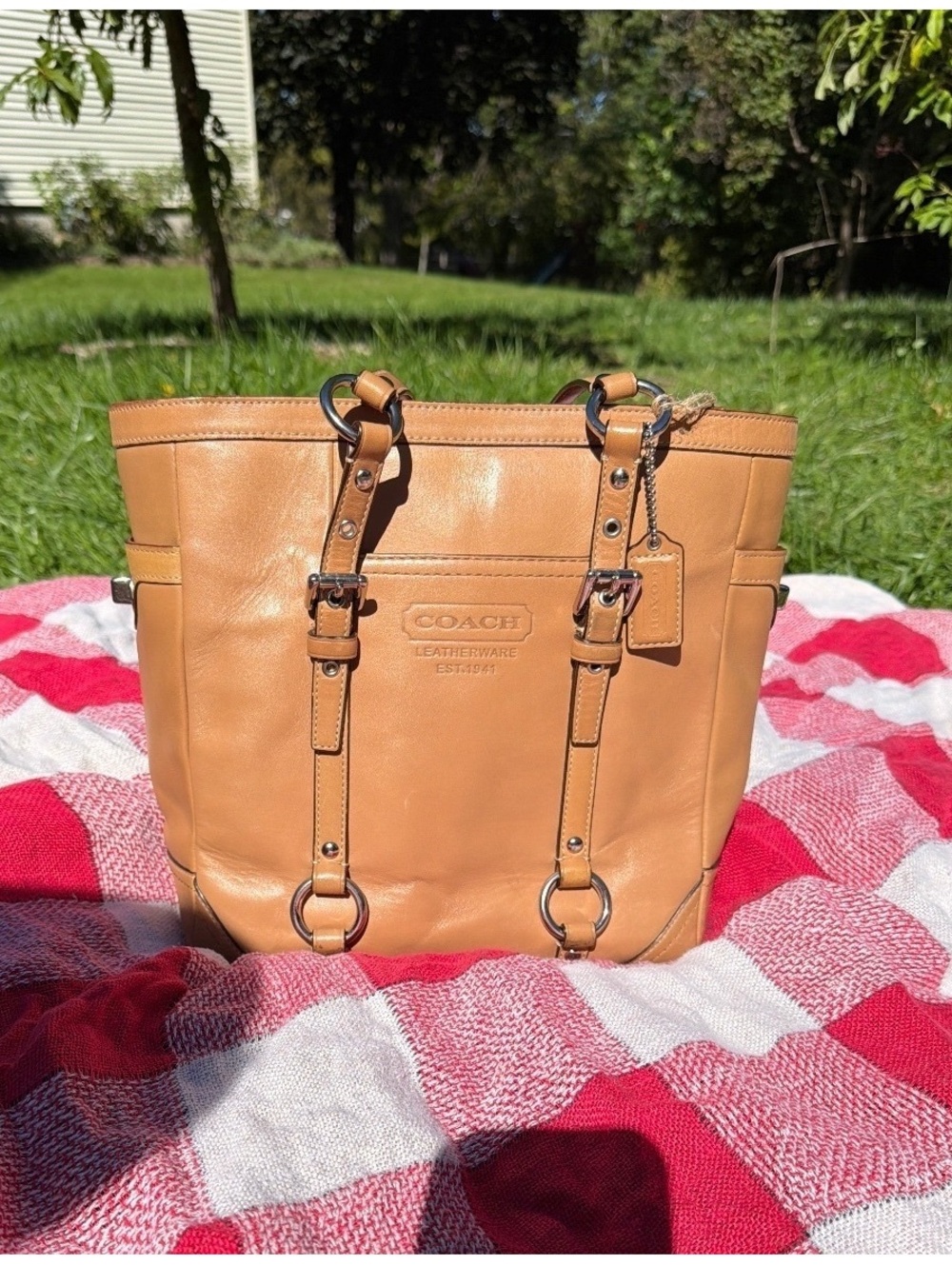 Vintage Coach Gallery Leather Tote Bag Tan Camel Buckle F11524 Y2K silver purse